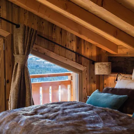 Isabella Pyrenees Chalet