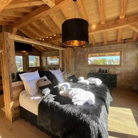 Isabella Pyrenees Chalet