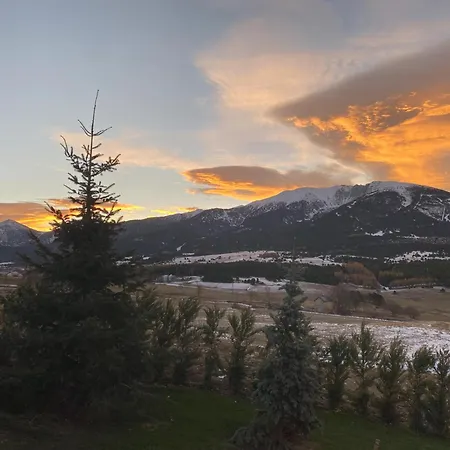 Isabella Pyrenees Bolquere