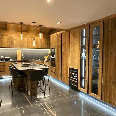 Chalet Isabella Pyrenees *